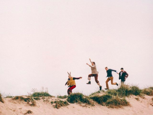 Olivier had afgelopen week gemengde gevoelens over de wereld en de nieuwste @The1975 snapt dat! #WereldSt ...