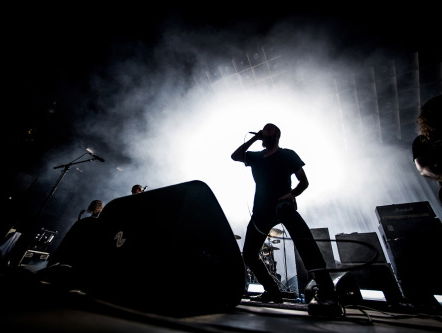 Maurice wordt door Amenra meegenomen naar het muziekparadijs