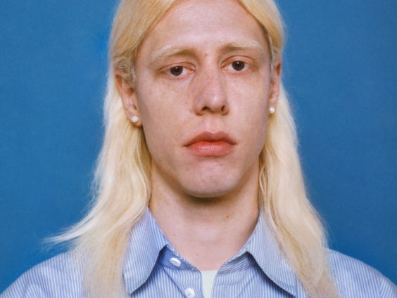 Raven Artsons Whatever kwam tijdens een "stream of consciousness" tot stand