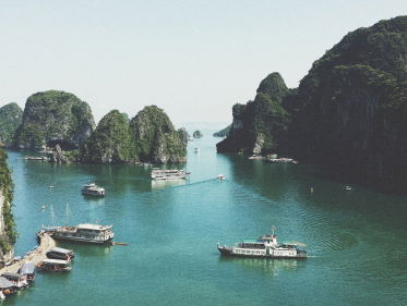 De Backpack Track: Monique danst op Toploader door Vietnam