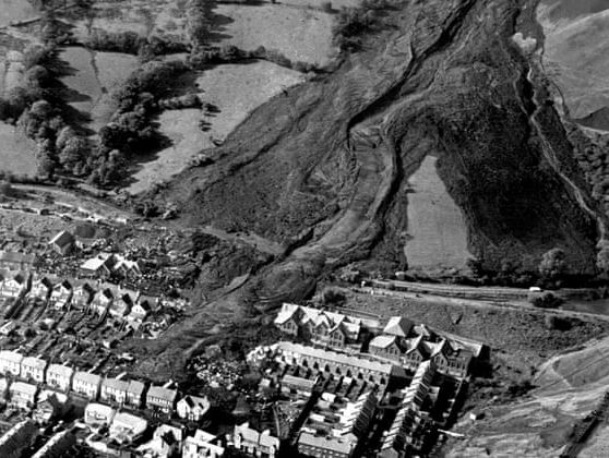 Geschiedlied: Duluhan - Aberfan