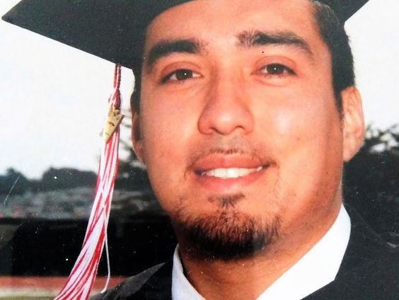 Geschiedlied: Chuck Prophet - Alex Nieto