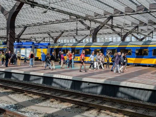 De vertragingen van de NS bij Rotterdam Centraal: dit is de reden!