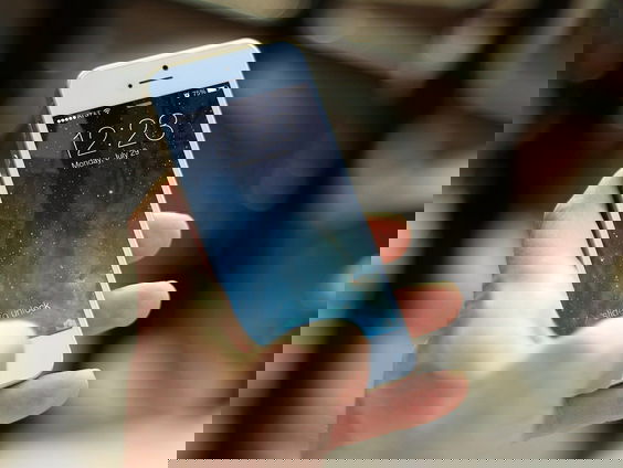 Pieter en Quirine brengen rouwapp Dearly uit