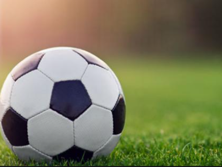 Ajax superfan Trenni vierde gisteren feest! "Ik wacht eigenlijk nog op één ding.."