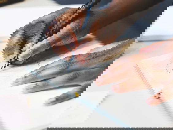 Darryl: "Het gaat als warme broodjes over de toonbank."