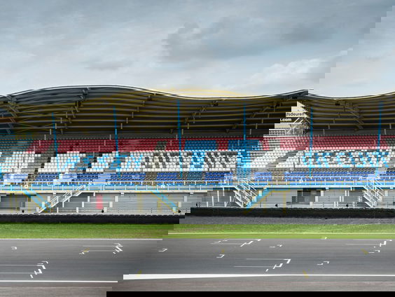 90e TT Assen: Mister TT, de Witte Reus en de Nacht van Assen