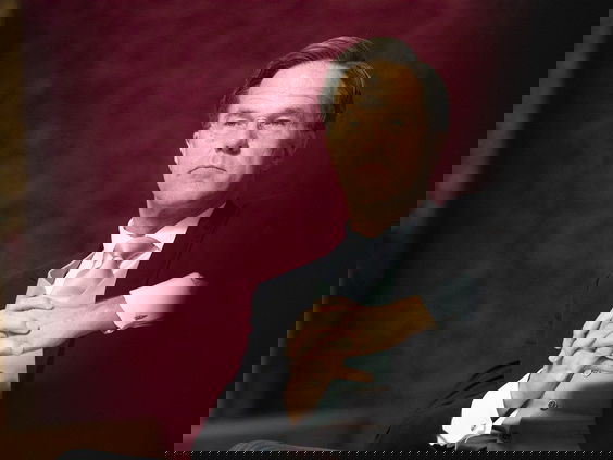 Vertrouwen in de politiek neemt af, hoe erg is dat en wat is er aan te doen?