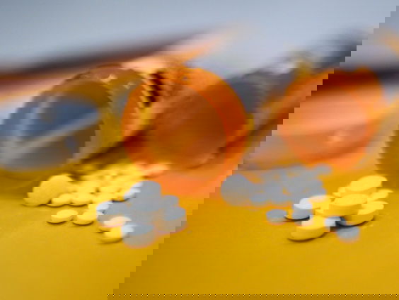 Megaproces tegen farmaceuten voor veroorzaken opiaten-doden in VS