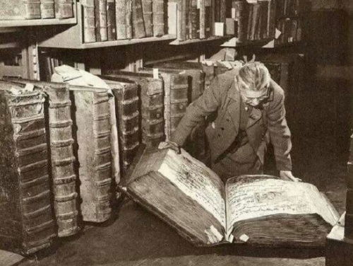 Historische boeken en de laatste pokkenepidemie, 29-03-2020, 2e uur