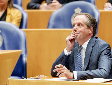 Opiniepanel: Hoeveel vertrouwen heeft achterban in fractieleiders?