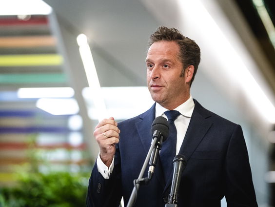 Hugo de Jonge: corona polariseert de samenleving