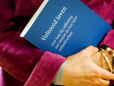 'Mag predikant uitvaart weigeren bij actieve levensbeëindiging?'