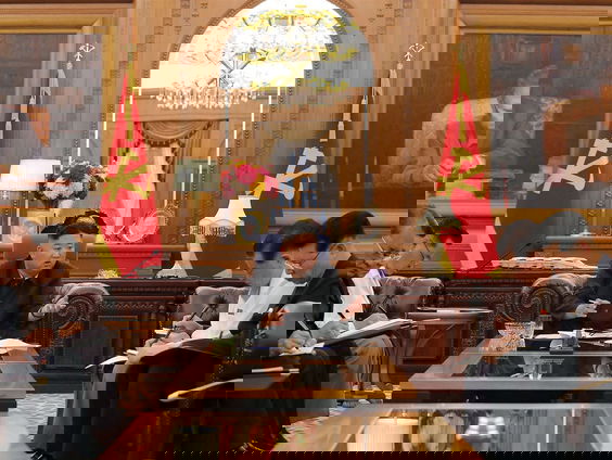 Kim Jong Un belooft het roer om te gooien, maar wat merken Noord-Koreanen daar van?