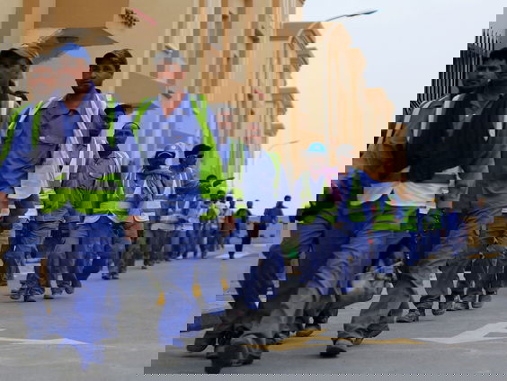 Qatar moet doodsoorzaak arbeidsmigranten onderzoeken, vindt Amnesty