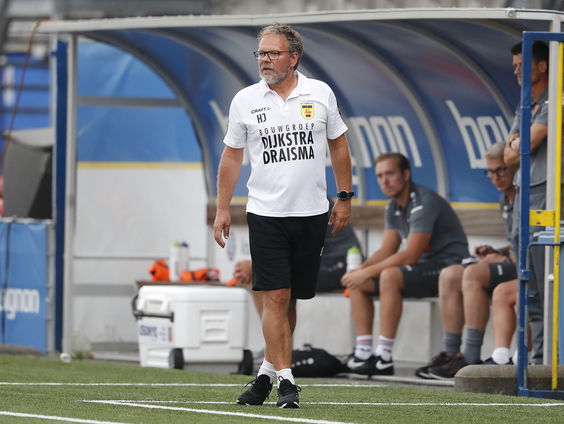 Cambuur-trainer De Jong en De Graafschap-trainer Snoei kijken niet meer terug en richten zich op nieuwe s ...