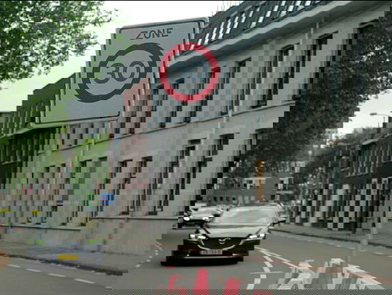 Gemeenten positief over maximaal snelheid binnensteden naar 30 km/u