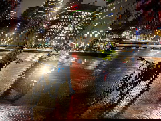 Jongerenpartijen tegen verlenging avondklok