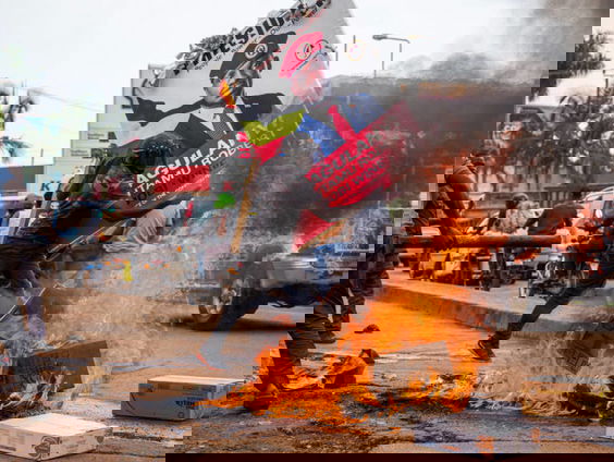 Grimmige sfeer in Oeganda