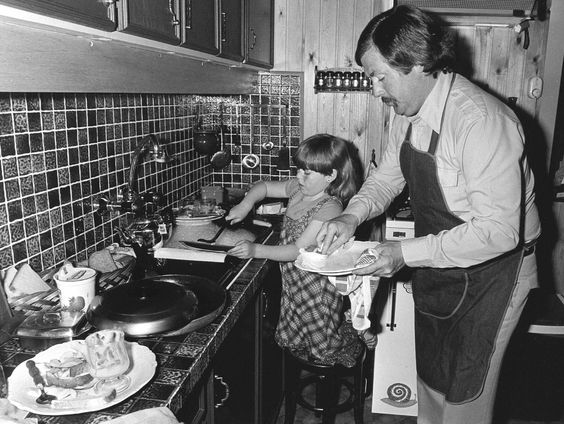 Zorgt corona voor een andere taakverdeling tussen mannen en vrouwen?