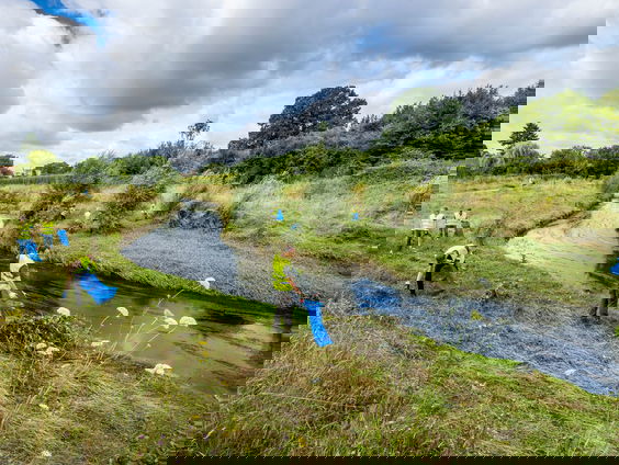 Stank en rommel in de uiterwaarden dankzij het hoogwater