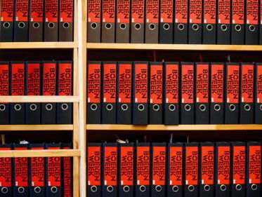 Vrouw gaat Boekenweekgedicht schrijven na forse kritiek op CPNB