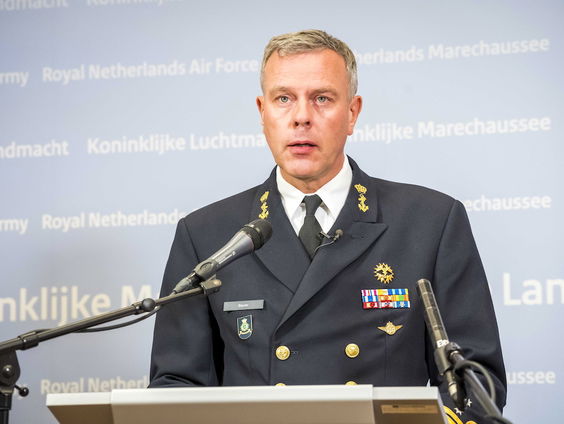 Commandant der Strijdkrachten ondersteunt noodkreet Defensie-top