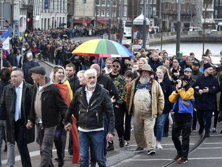 Mars tegen homogeweld in Amsterdam