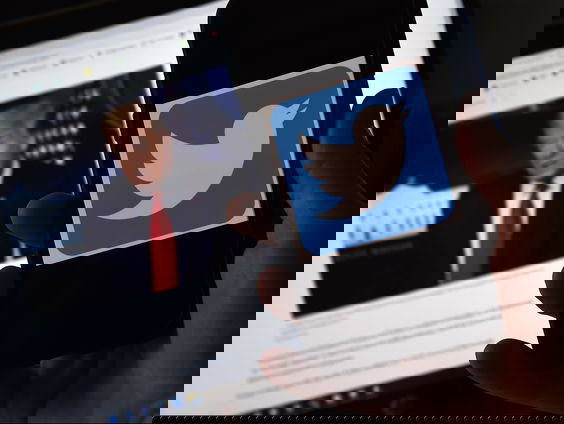 Techbedrijven blokkeren accounts Trump