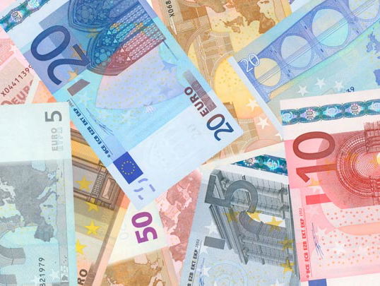 Werkgevers zijn niet verplicht je tijdens thuisquarantaine om je door te betalen