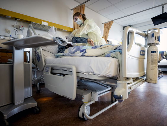 Stand.nl: De discussie over de zorgbonus is gênant