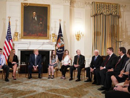 Nabestaanden Florida eisen actie