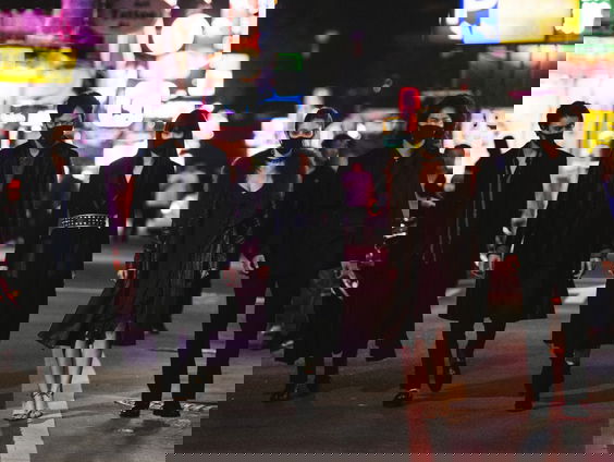 "Dead and Beautiful" - Chinese vampierfilm van David Verbeek