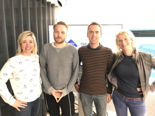 Arjen Lubach en Koos Moerenhout op De Perstribune van MAX