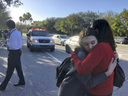 Zeventien doden bij schietpartij op school in Florida