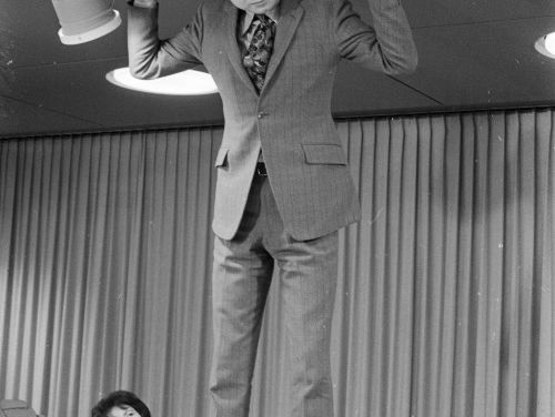 Oordeel over anderen wordt beïnvloed door lichaamslengte