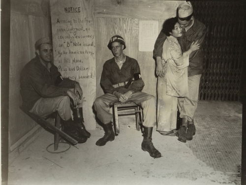 In memoriam: Alexander Münninghoff en in Het Spoor Terug: Operatie Onthechting, deel 1