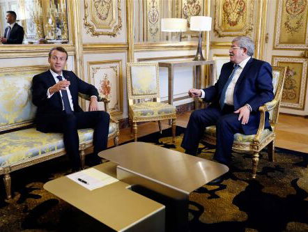 Macron wil verzoening met Algerije