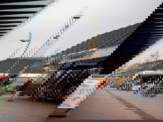 Naarstig opzoek naar woonruimte voor arbeidsmigranten in Dronten