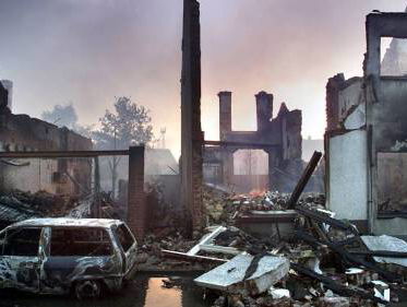 Aangifte van strafbare feiten rond vuurwerkramp Enschede