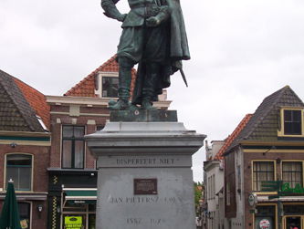 Jan Pieterszoon Coen moest een beeld