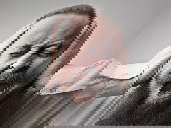 Romy heeft misofonie: 'Ik zat met mijn vingers in mijn oren aan tafel'