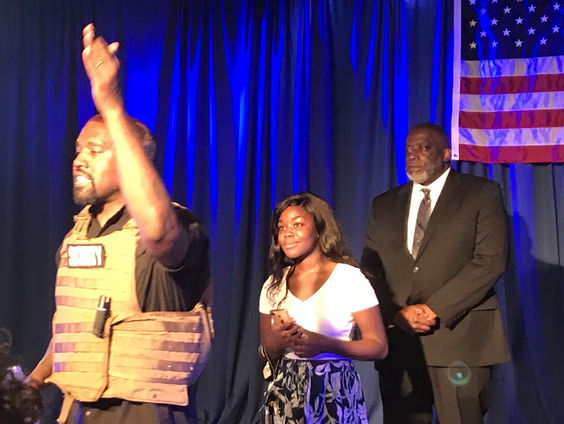 Michiel Vos en Atze de Vrieze over de presidentskansen van Kanye West