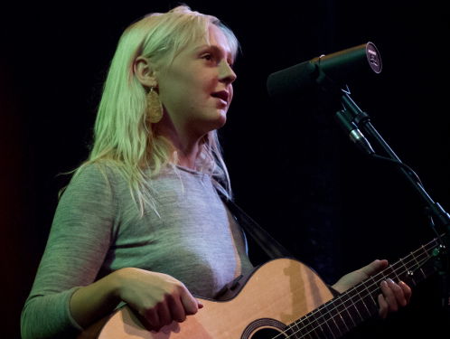 Het Allermooiste - Zangeres Laura Marling