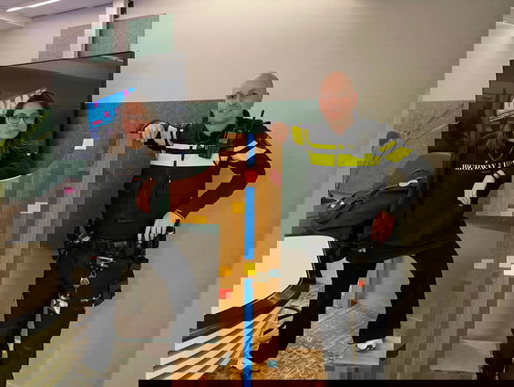 Wijkagent Jens Jens Raijmakers over zijn werk en rechtoe, rechtaan aanpak.