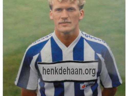 Oud-voetballer veilt zijn motor voor de voedselbank: 'Broez'n!'