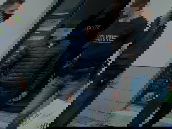 Medewerkers Schiphol aangehouden na onderscheppen 321 kilo cocaïne