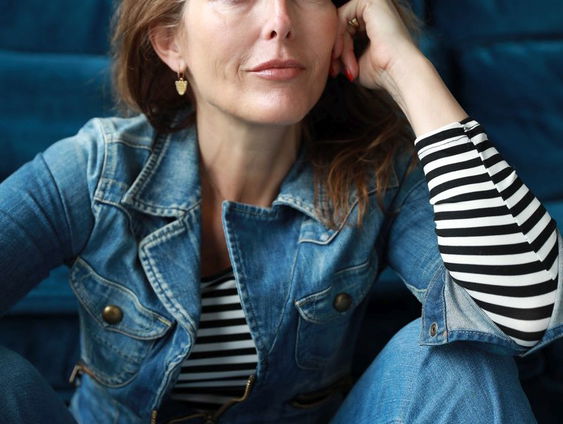 Thysia Huisman viel als jong model in de handen van Epstein's meisjesronselaar