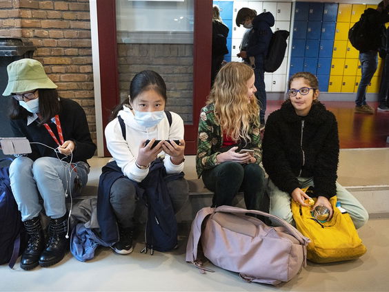 Moeten de scholen toch weer dicht?