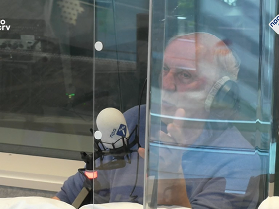 Herman van Veen wint een Duitse prijs en heeft nieuwe muziek